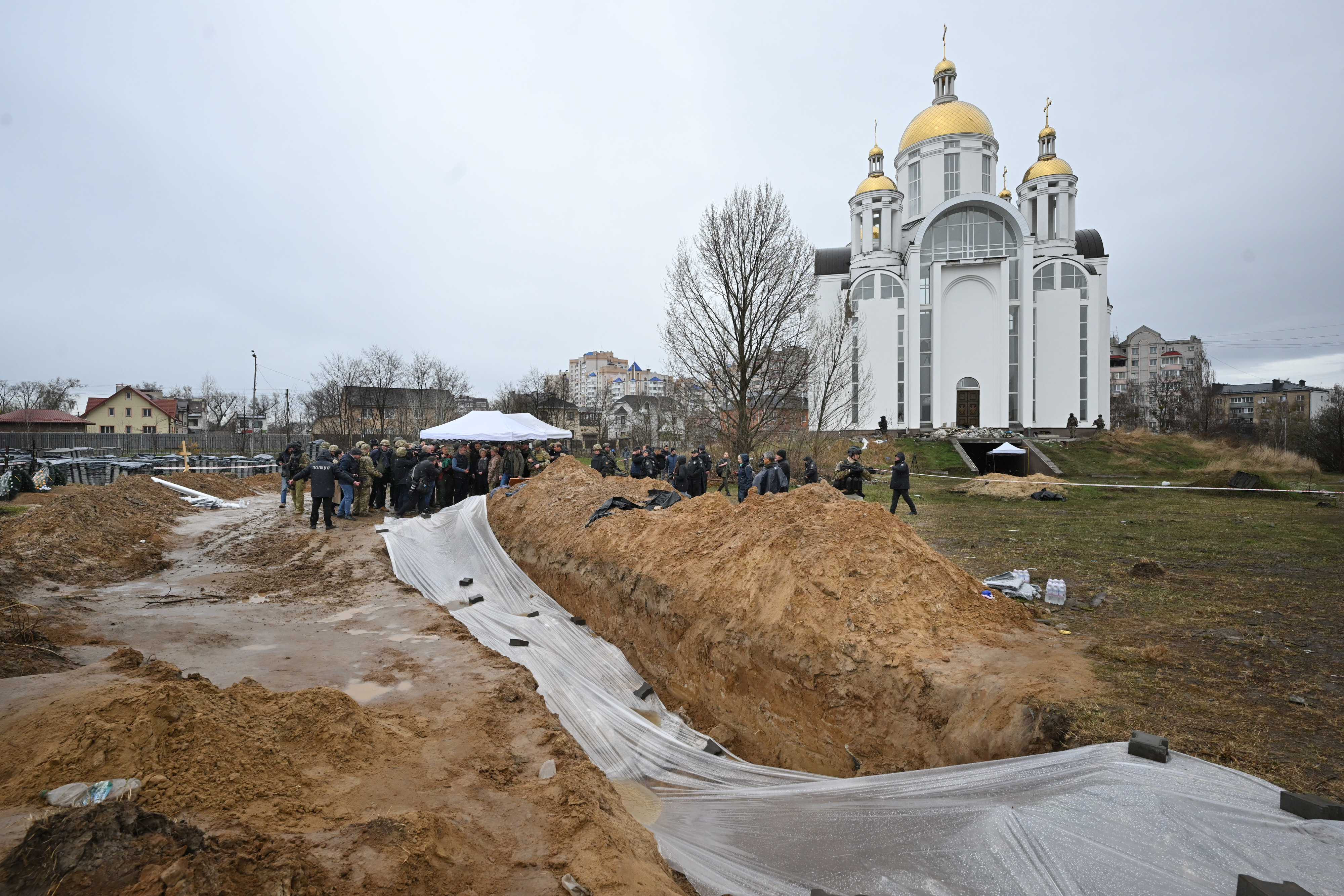 ЄС ввів санкції проти дев'яти російських військових за різанину в Бучі