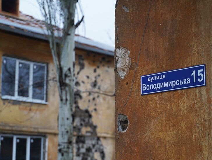 Росія незаконно конфіскує житло українців на окупованих територіях — HRW