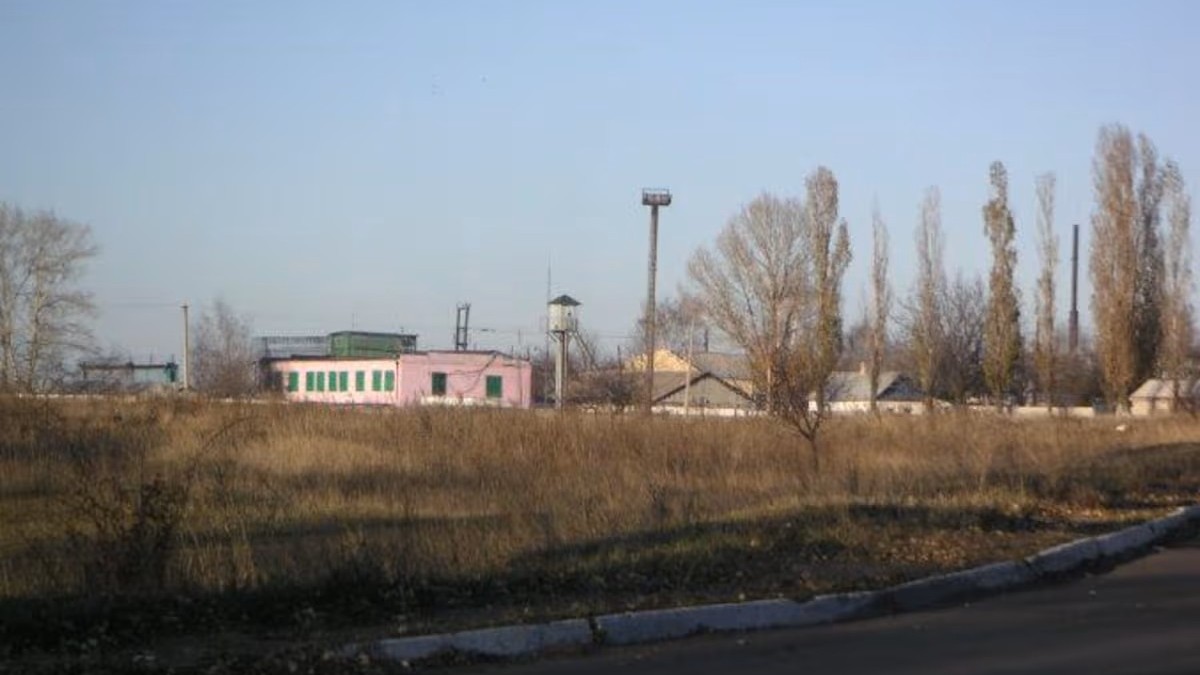 Наглядачу Суходільської колонії оголосили підозру за катування військовополонених